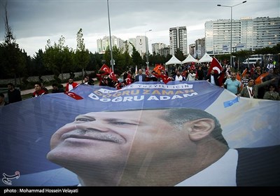 احتفالات الشعب التركي بفوز أردوغان بالانتخابات الرئاسية 