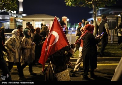 احتفالات الشعب التركي بفوز أردوغان بالانتخابات الرئاسية 