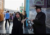 حال و هوای حرم مطهر رضوی در آستانه میلاد امام رضا (ع)
