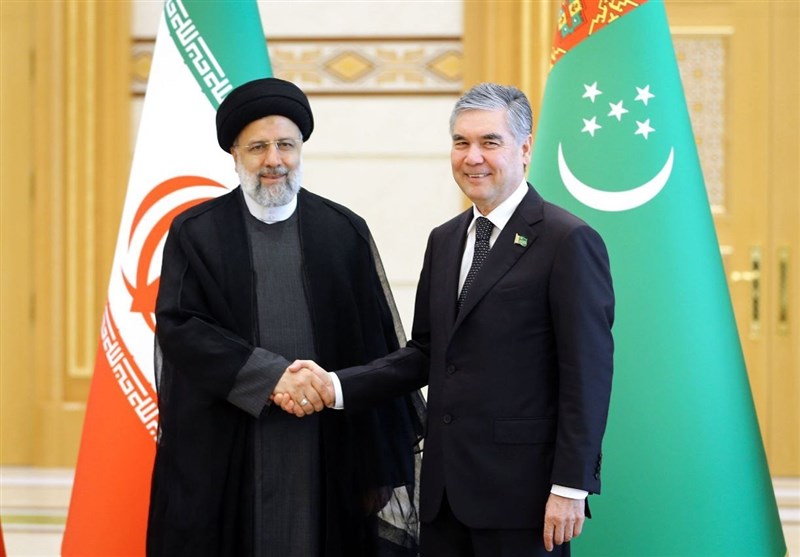 رئیس مجلس ترکمانستان یصل إلى طهران