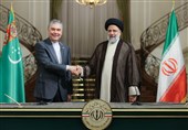 Iran, Turkmenistan Sign Deals to Broaden Cooperation