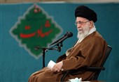 امام خامنه‌ای: با شیوه‌های خلاقانه یاد و مجاهدت شهدا به نسل جوان منتقل شود