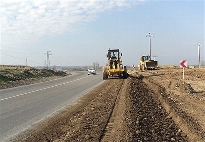 بیش از 1000 کیلومتر از راه‌های جنوب استان کرمان نیازمند اصلاح شیب شیروانی است