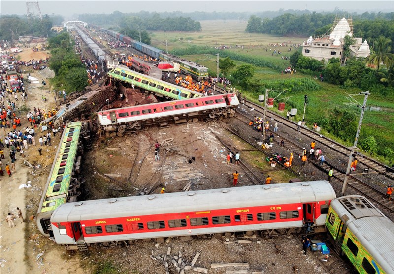 Indian Train Collision Death Toll Nears 300, another 850 Injured