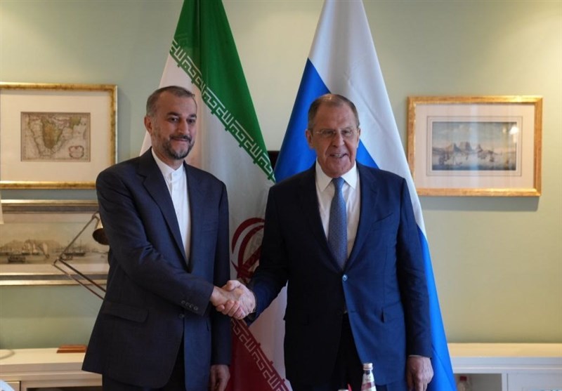 Russia Determined to Boost Economic Ties with Iran: Lavrov