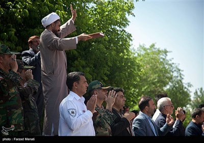 بدرقه کاروان زائران حرم امام خمینی در کرمانشاه