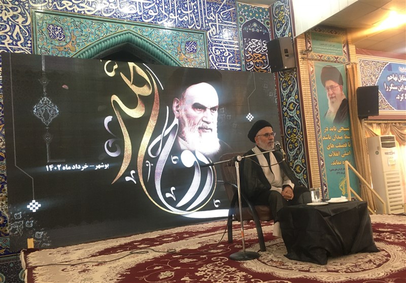 بزرگداشت سی و چهارمین سالگرد ارتحال حضرت امام(ره) در بوشهر+تصویر