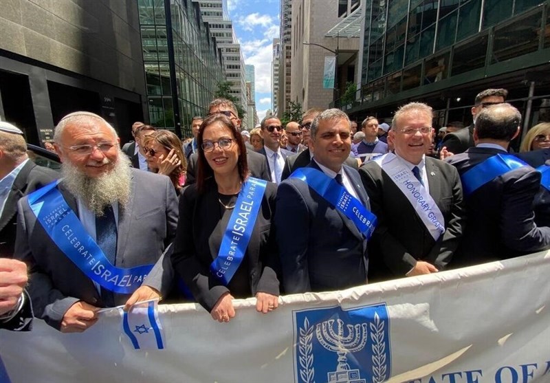 שרים ממשלה במצעד 75 שנה לישראל בניו יורק נתקלו בקריאות בוז ןצעקות של מפגינים
