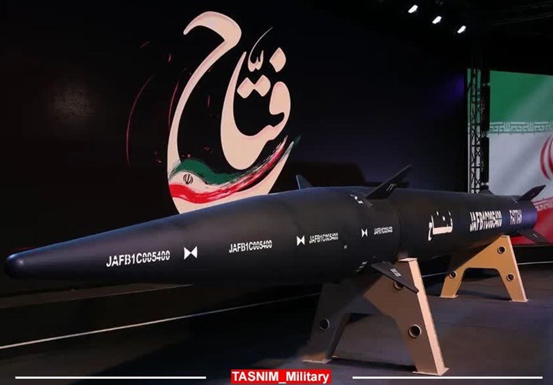IRGC Unveils Hypersonic Missile
