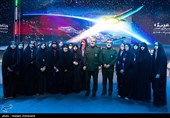 Iran Unveils Hypersonic Missile