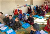یونیسف ممنوعیت کمک سازمان‌های غیردولتی در بخش تحصیل در افغانستان را بررسی می‌کند