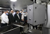 بازدید مسئولان حج از آشپزخانه مرکزی طبخ و توزیع غذای زائران ایرانی در مدینه