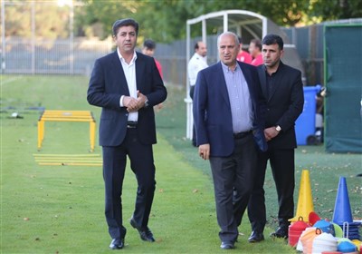 تاج: هماهنگی مطلوبی بین تیم امید و بزرگسالان وجود دارد/ این هفته با کاشانی صحبت میکنم