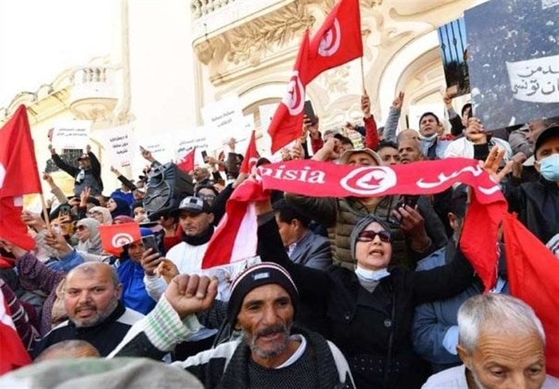 تونسی‌ها خواستار آزادی فوری زندانیان سیاسی شدند