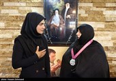 همسر شهید طهرانی مقدم و سپیده بابایی نایب قهرمان رقابت‌های کشتی آلیش آسیا