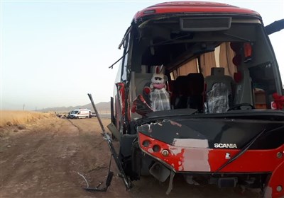  تصادف در محور اسلام‌آبادغرب به حمیل با ۱۶ مصدوم 