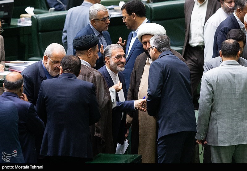 غلامحسین اسماعیل رئیس دفتر رئیس‌جمهور در جلسه رای اعتماد وزیر صمت
