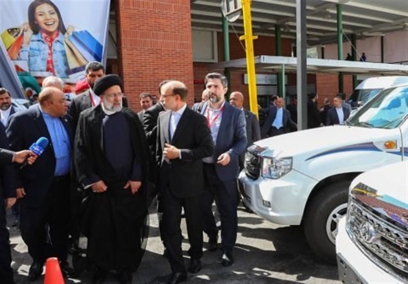 احیای خط تولید محصولات دو خودروساز ایرانی در ونزوئلا با حضور رئیسی