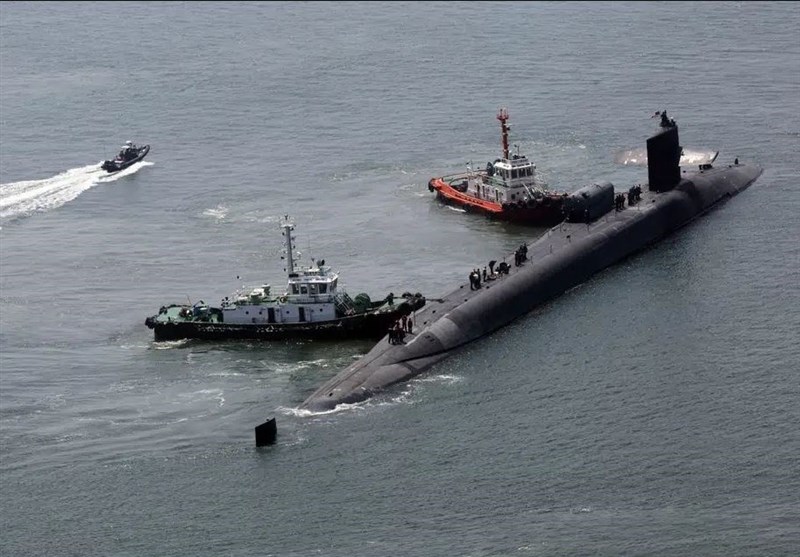 US Guided-Missile Submarine Arrives in South Korea