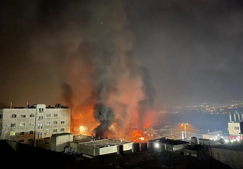 Rampaging Israeli Settlers Burn Palestinian Homes, Cars in West Bank