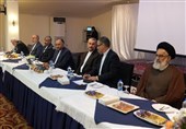 گفتگو و تبادل نظر امیرعبداللهیان با مسؤلان نهادها و مؤسسات ایرانی فعال در امارات