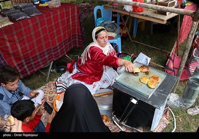 اولین جشنواره شکرانه برداشت چای در واجارگاه - گیلان