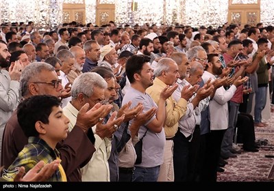 نماز عید سعید قربان در حرم مطهر رضوی 
