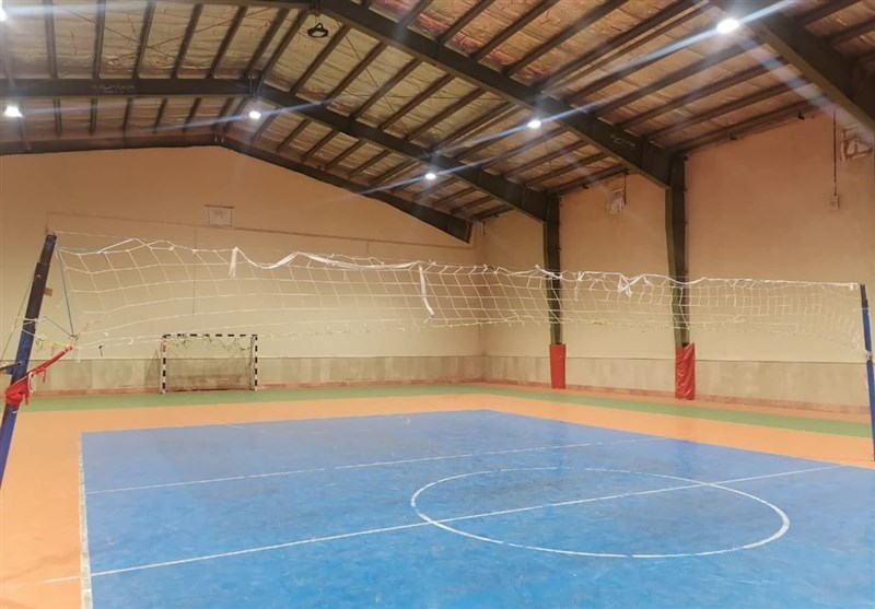 شهرداری تهران بهره‌برداری از اماکن ورزشی را به بخش‌های دیگر واگذار کند