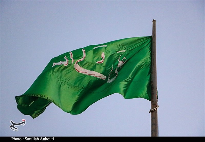 اهتزاز پرچم امیرالمومنین حضرت علی (ع) در همدان+فیلم