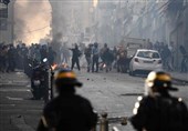 ادامه اعتراضات در فرانسه/ بازداشت بیش از 700 نفر در شب گذشته