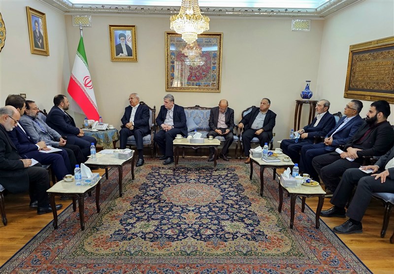 دیدار سفیر ایران در سوریه با کادر رهبری جبهه آزادی فلسطین