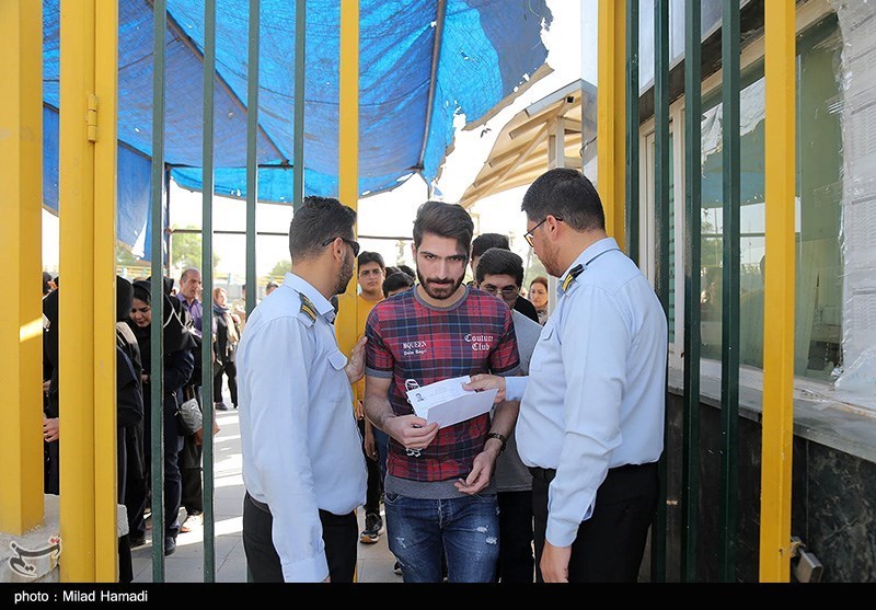 دانش‌آموزان المپیادی و رتبه‌های تک‌رقمی کنکور در استان اصفهان تجلیل شدند