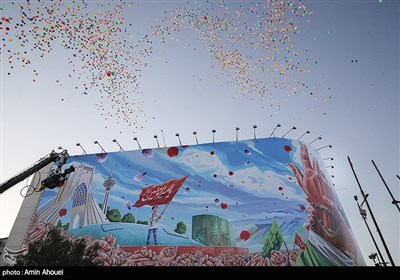 مهمانی ده کیلومتری غدیر در خیابان انقلاب