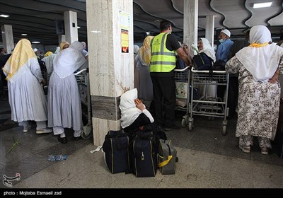 بازگشت اولین کاروان حجاج آذربایجان غربی