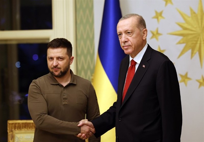 تماس تلفنی زلنسکی و اردوغان/ هشدار روسیه درباره ورود کشتی‌ها به دریای سیاه