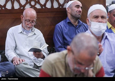 نخستین مراسم دعای کمیل زائران ایرانی بعد از ایام تشریق