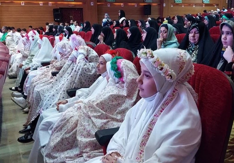 اجتماع «ایستادگی برای حجاب» در رشت/ در راه ارزش‌های الهی تا پای جان ایستاده‌ایم + فیلم