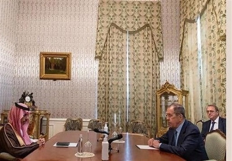 گفت‌وگوی وزرای خارجه عربستان و روسیه درباره تقویت روابط دو جانبه