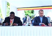 Iranian, Ugandan Officials Sign 4 Cooperation Documents during Raisi’s Africa Tour