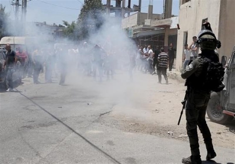 Israeli Forces Suppress Palestinian Protests against Settlements in West Bank