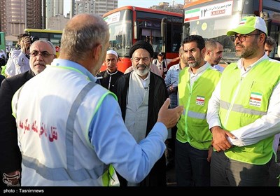 بازدید سرپرست حجاج ایرانی از حمل و نقل درون شهری - مکه