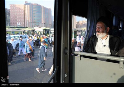 بازدید سرپرست حجاج ایرانی از حمل و نقل درون شهری - مکه