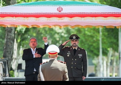 دیدار وزرای دفاع بولیوی و ایران