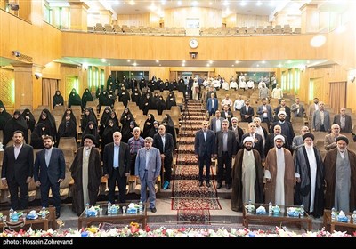 نشست هم‌اندیشی مسؤولان ستادهای توسعه و بازسازی عتبات عالیات استان تهران