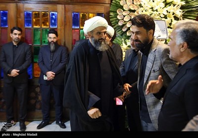 حجت الاسلام بی‌آزار تهرانی در مراسم ترحیم پدر مصطفی صابرخراسانی