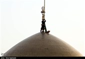 آیین سنتی اذن عزا و تعویض پرچم حرم مطهر رضوی