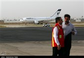 بازگشت اولین گروه از حجاج بیت الله الحرام به فرودگاه همدان