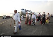بازگشت اولین گروه از حجاج بیت الله الحرام به فرودگاه همدان