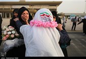 بازگشت اولین گروه از حجاج بیت الله الحرام به فرودگاه همدان