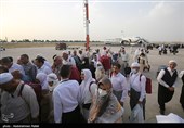 بازگشت اولین گروه از حجاج بیت الله الحرام به فرودگاه همدان